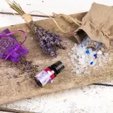Pochłaniacz wilgoci DIY: 3 metody na suchy dom bez chemii!