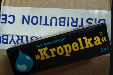 Kropelka do metalu z plastikiem? Sekrety trwałego klejenia!